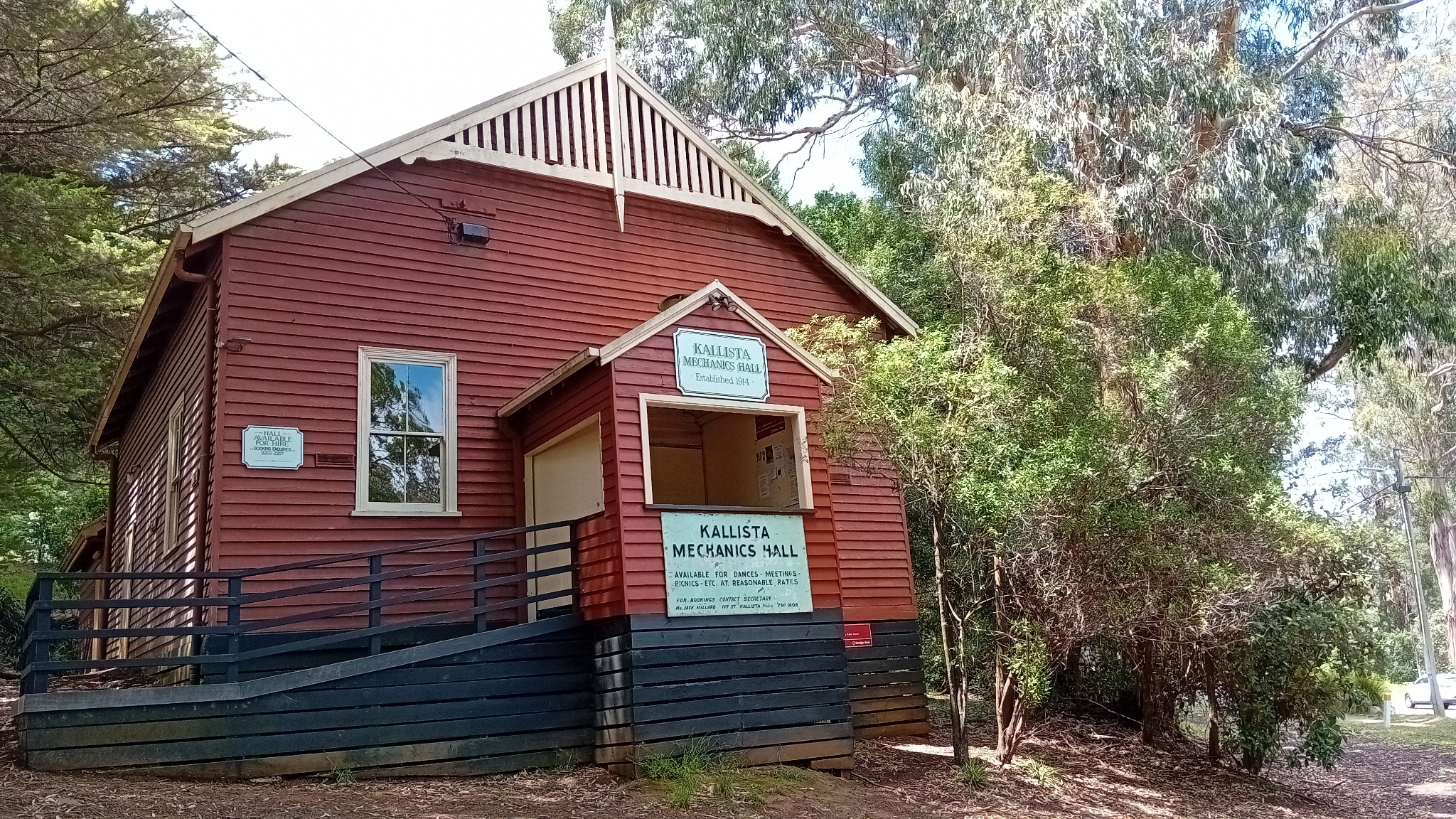Kallista Mechanics Institute Hall surrounded by trees